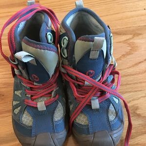 Kids Merrill Hiking boots